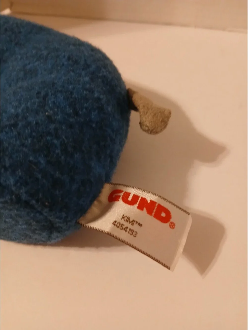 Gund tag bent